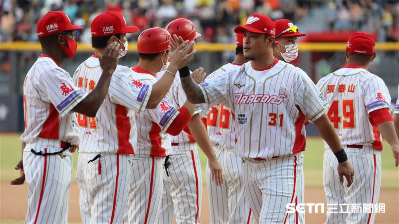 味全龍一壘手林智勝。（圖／記者劉彥池攝影）