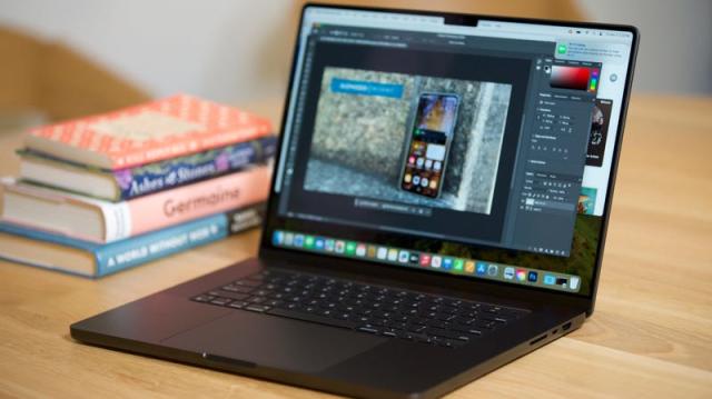 Apple MacBook Pro (M3 Max, 16 Inch) Review: Untouchable Performance and  Battery Life