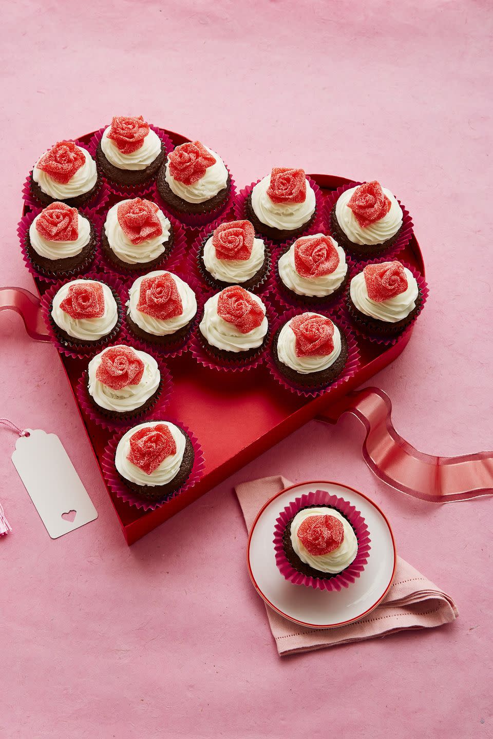 8) Mini Rosebud Cupcakes