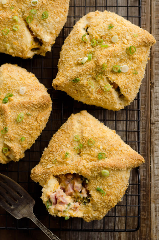 <p>The Creative Bite</p><p>Flaky crescents are filled with cheesy ham and broccoli for a delicious lunch or dinner.</p><p><strong>Get the recipe: </strong><a href="https://www.thecreativebite.com/cheesy-hot-ham-broccoli-crescent-pockets/" rel="nofollow noopener" target="_blank" data-ylk="slk:Cheesy Hot Ham and Broccoli Crescent Pockets;elm:context_link;itc:0;sec:content-canvas" class="link rapid-noclick-resp"><strong>Cheesy Hot Ham and Broccoli Crescent Pockets</strong></a></p>