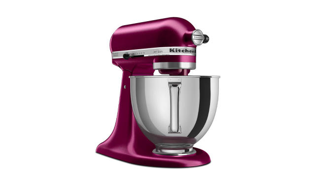 Kitchenaid Artisan Series 5 Quart Tilt Head Stand Mixer - Pink for Sale in  New York, NY - OfferUp