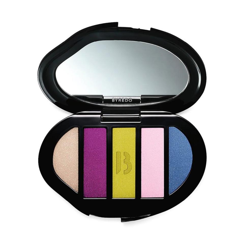 24) Byredo Eyeshadow