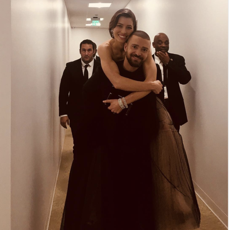 <p>Way better than Uber! “I give my ride to the #goldenglobes after party a very enthusiastic 5 [star] rating,” the<em> Sinner</em> star captioned this shot of her hubby, Justin Timberlake, giving her a piggyback ride. (Photo: <a rel="nofollow noopener" href="https://www.instagram.com/p/Bdtzo-XlXyz/?taken-by=jessicabiel" target="_blank" data-ylk="slk:Jessica Biel via Instagram;elm:context_link;itc:0;sec:content-canvas" class="link ">Jessica Biel via Instagram</a>) </p>