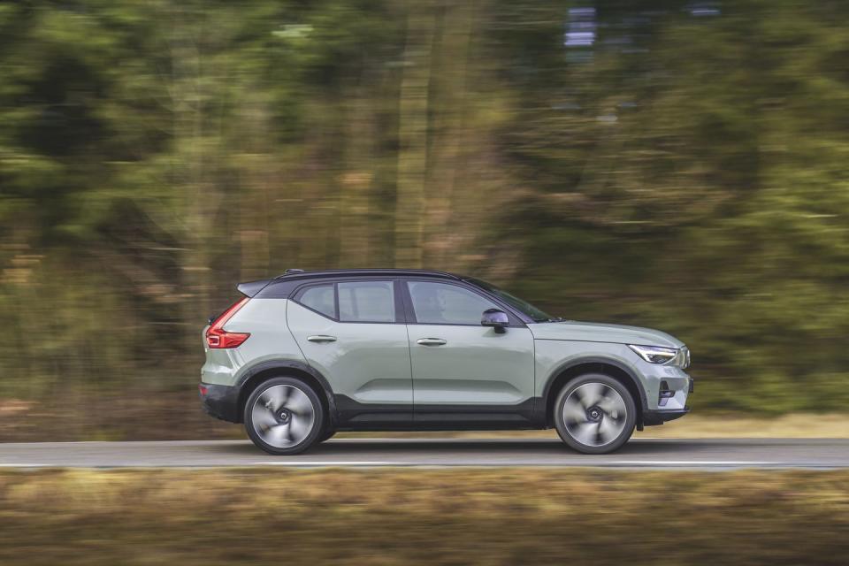 2024 volvo xc40 recharge