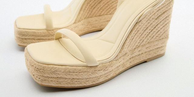 Zara crea las sandalias de cuña más minimal con las que se afina la silueta