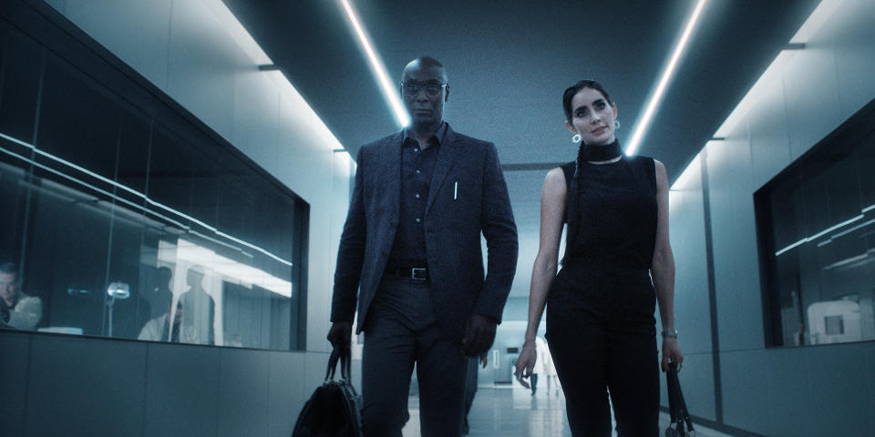 Lance Reddick as Albert and Paola Nunez as Evelyn in Resident Evil. (Netflix)