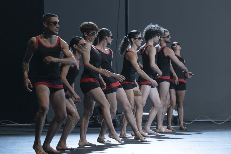 Una de las tres escenas de ballet del cuerpo de bailarines, con los solistas Marina Giancaspro y Gustavo Lesgart