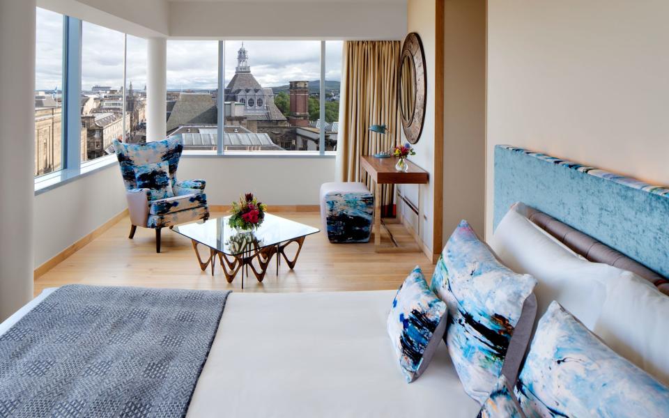 Rooms and suites at the Radisson Collection Royal Mile Edinburgh have been designed by notable Scottish artists and designers.