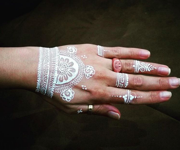 White henna