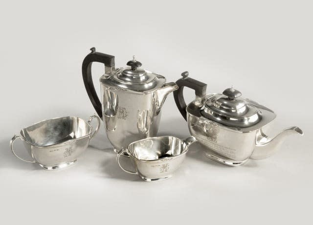 Matthews Tea SEt