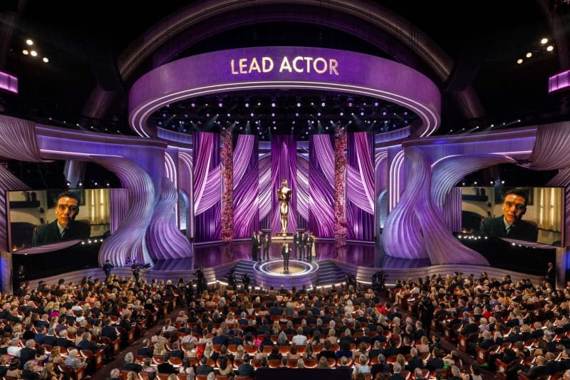 Irish actor Cillian Murphy, accepts the award of the Best Actor in a Leading Role award for "Oppenheimer", during the 96th annual Academy Awards ceremony at the Dolby Theatre. Ampas/Zuma Press/dpa