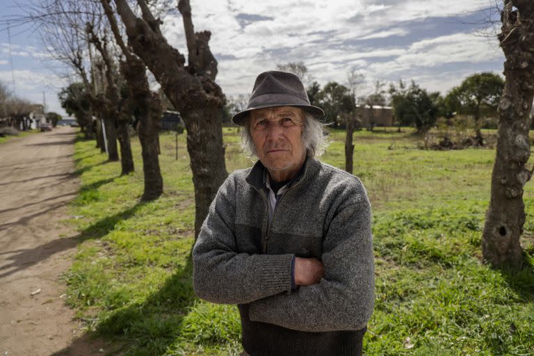 Evelio Ferraro, un jubilado de 80 años que ha vivido toda su vida en el pueblo