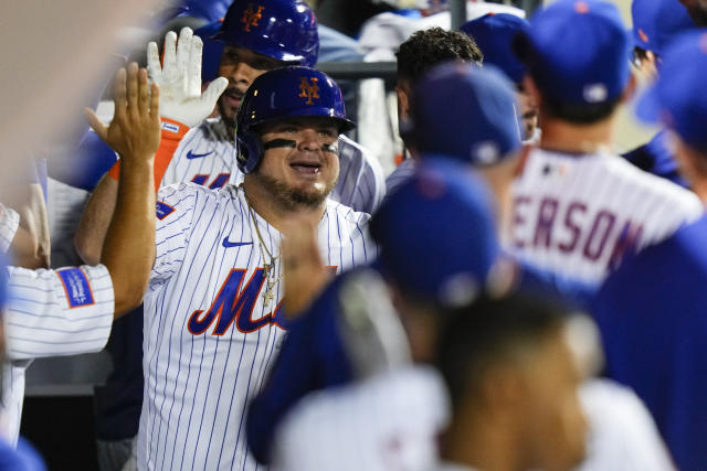 Nimmo gives Mets 4-3, 10-inning win over Yanks on night of mental