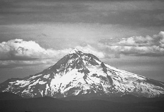 Dark Mountain Photo