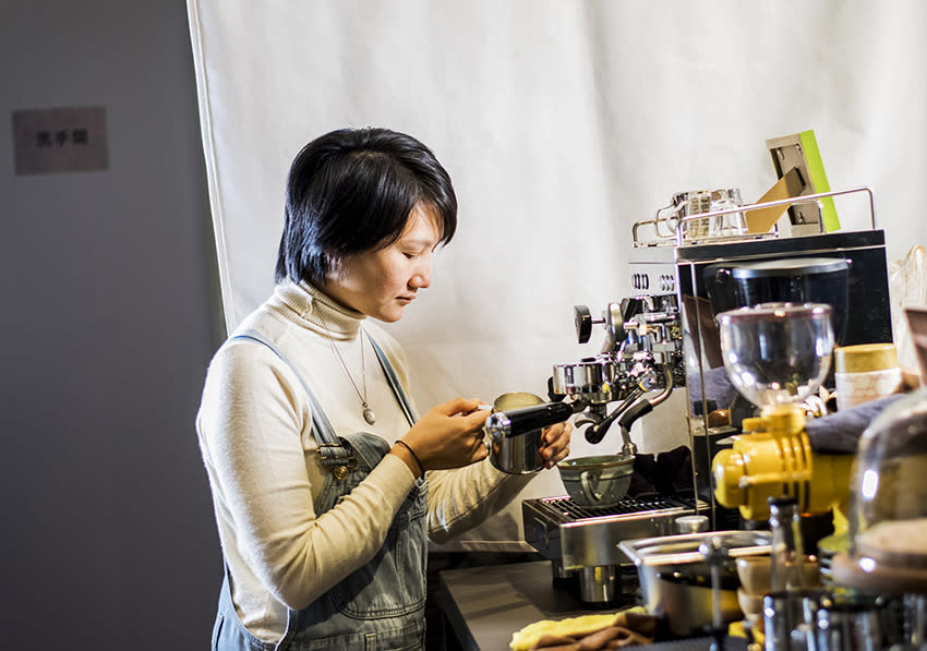 Cafe的咖啡及食物都由10年年資的咖啡師琳琳主理。 