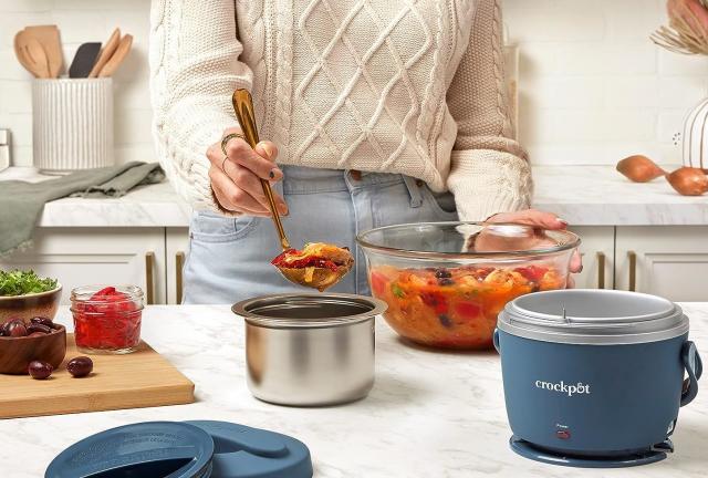 The Best Mini Crockpots for Small Spaces and Budgets in 2023