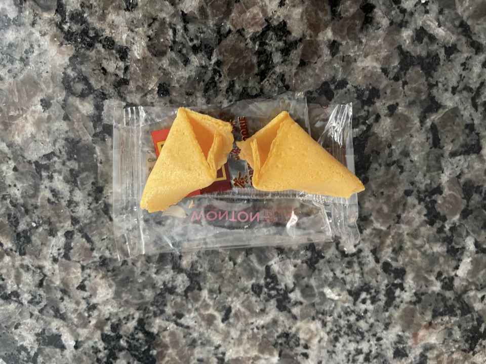 broken cookie with no fortune