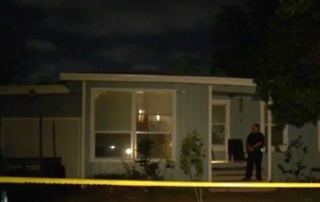 Crime scene tape and police on the scene of Thursday’s fatal shooting (ABC12)