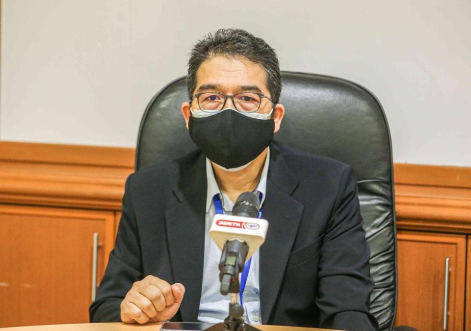 Ar-Ridzuan Medical Centre group general manager Khairul Salleh Abdul Rani speaks members of the media in Ipoh June 7, 2021. — Picture by Farhan Najib