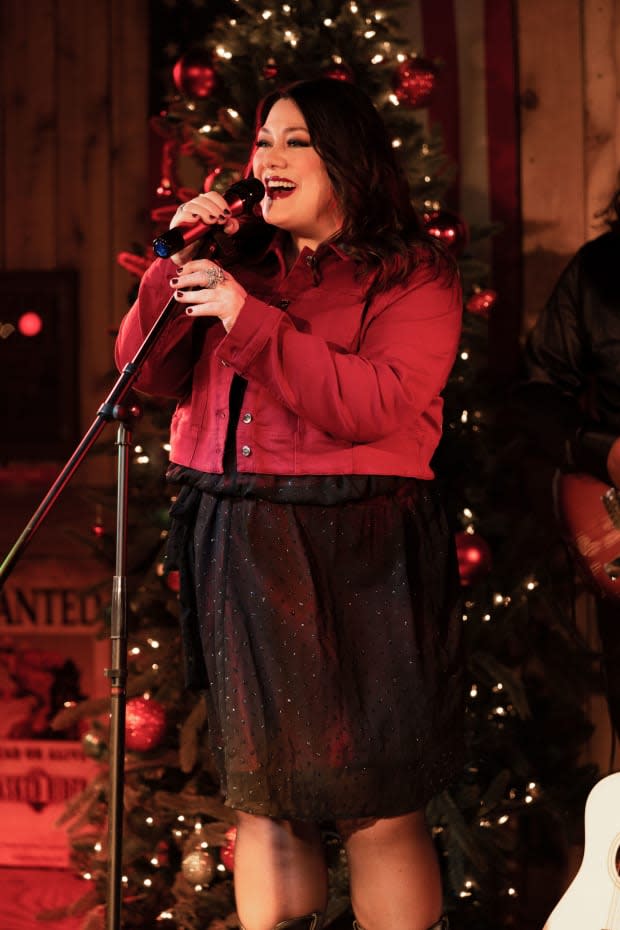 <p>Brooke Elliott stars in A Country Christmas Harmony ©2022 A+E Networks, LLC. All rights reserved. Photo Credit: Victor Curtis / Courtesy of A+E Networks and Lifetime</p>