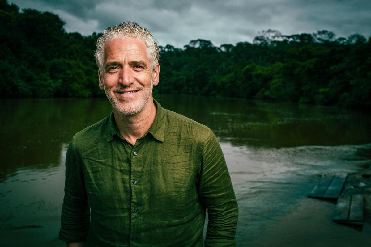 Award-winning wildlife filmmaker to share tales in Bournemouth <i>(Image: Gordon Buchanan)</i>