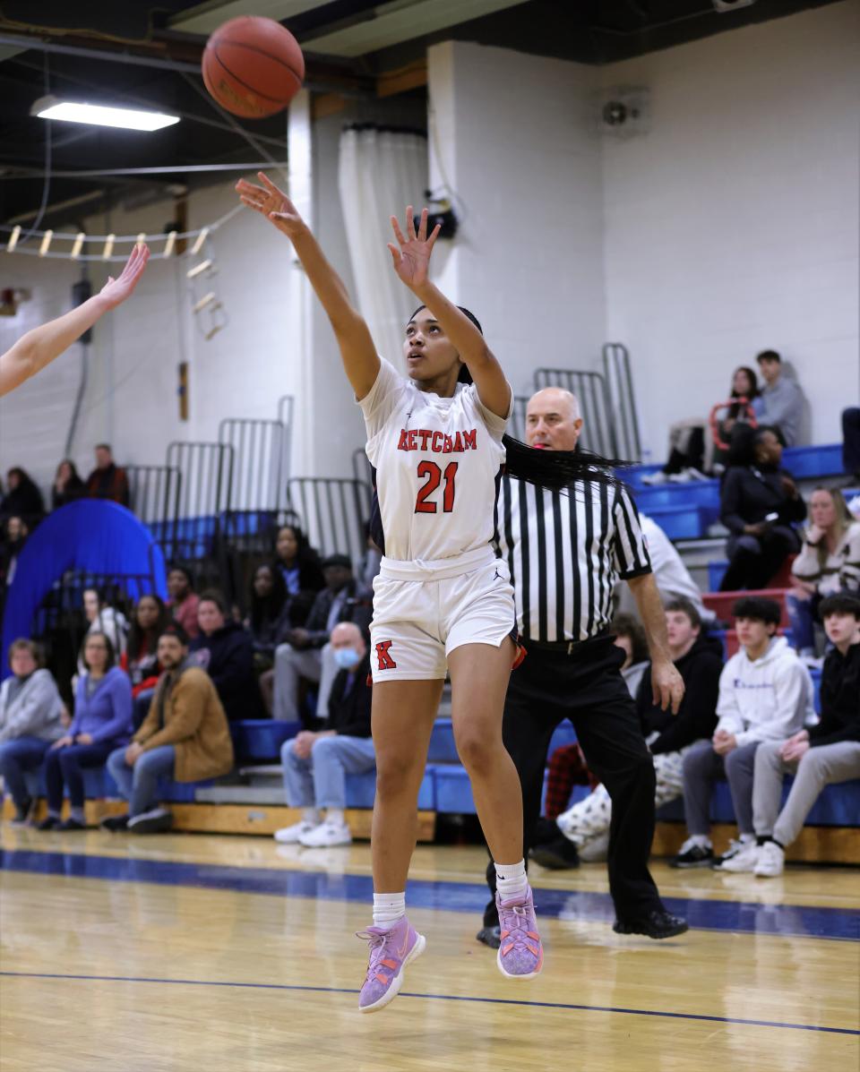 Ketcham's Tianna Adams shoots a jumper during a Feb. 7, 2023 girls basketball game against Arlington.