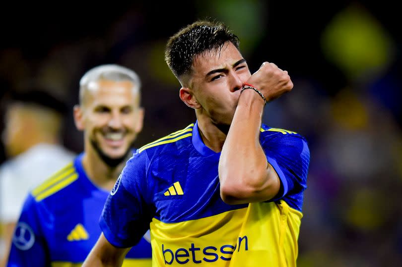 Aaron Anselmino of Boca Juniors celebrates