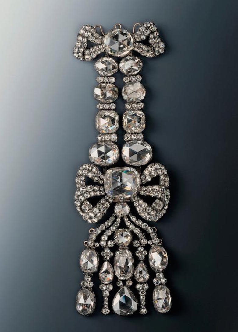 This 18th century epaulet bearing 20 large and 216 small diamonds was stolen (Picture: Reuters)