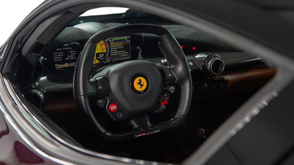 Inside the 2016 Ferrari LaFerrari