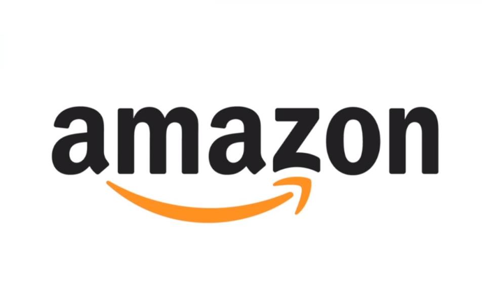 <p>Il logo di <strong>Amazon</strong> nasconde ben due messaggi. La freccia è in realtà un sorriso compiaciuto, che parte dalla lettera A fino ad arrivare alla lettera Z; significa che l’azienda cerca di offrire tutti i tipi di prodotti (appunto, dalla A alla Z). (Yahoo Notizie) </p>