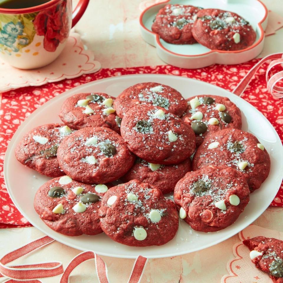 valentines day desserts red velvet cookies