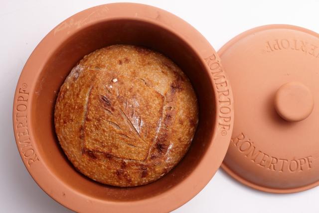 The Best Bread Cloches on  – Robb Report