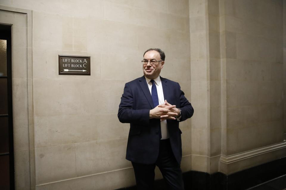 Bank of England Governor Andrew Bailey poses for a photograph on the first day of his new role at the central bank in London on March 16, 2020. (Photo by Tolga AKMEN / POOL / AFP) (Photo by TOLGA AKMEN/POOL/AFP via Getty Images)