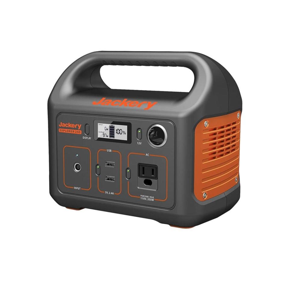 Jackery 240 generator