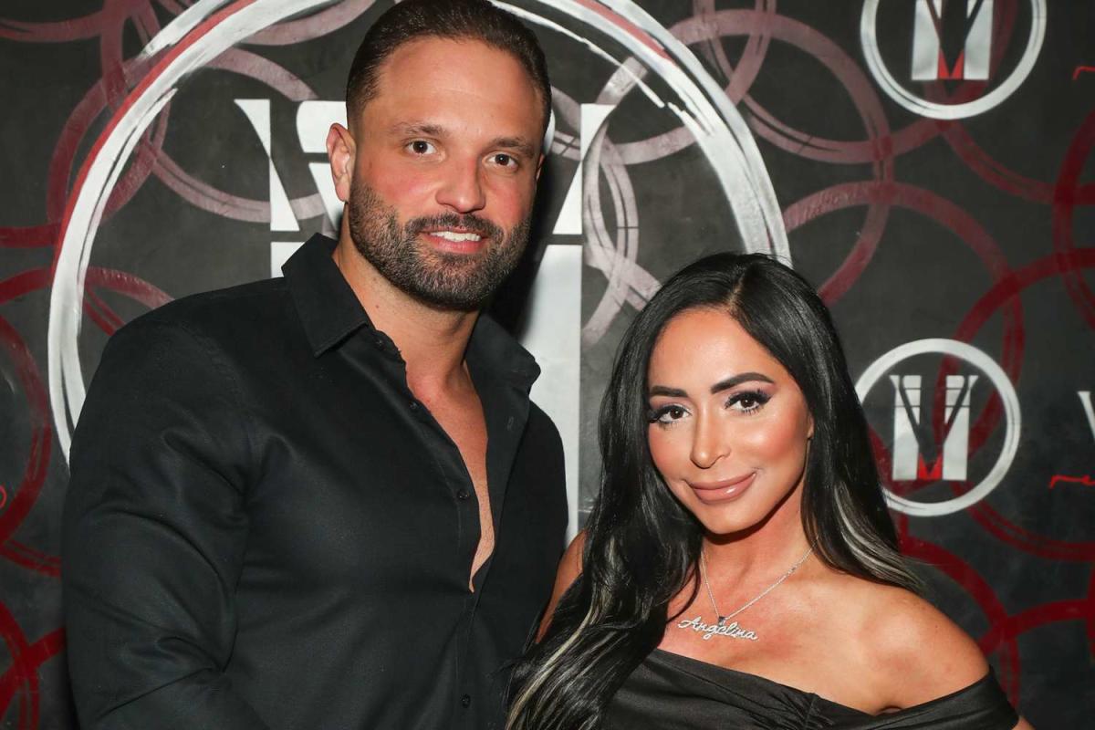 'Jersey Shore' Star Angelina Pivarnick Calls Police on Fiancé After