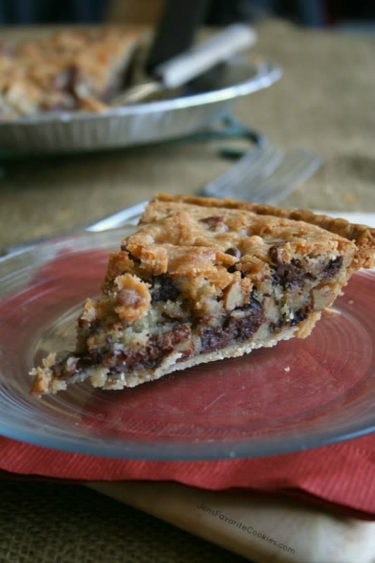 <p>Jen's Favorite Cookies</p><p>A Derby Day classic that's like a giant chocolate chip cookie baked into a pie crust. <a href="http://cupcakesandkalechips.com/kentucky-derby-pie/" rel="nofollow noopener" target="_blank" data-ylk="slk:Get the recipe HERE!;elm:context_link;itc:0;sec:content-canvas" class="link rapid-noclick-resp">Get the recipe HERE!</a></p>