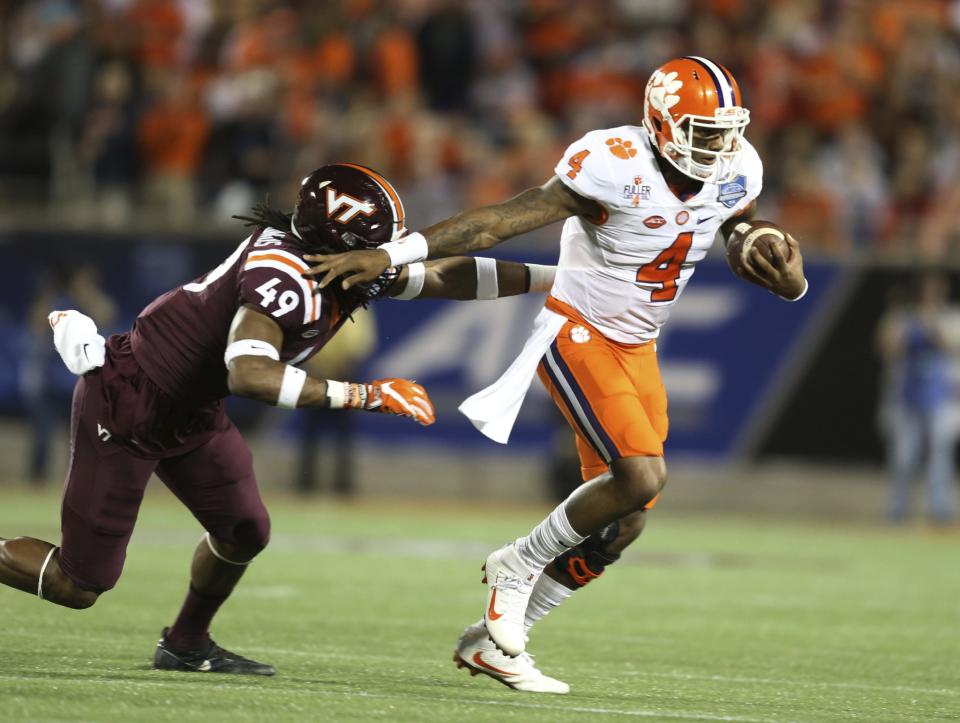 Bringing down Deshaun Watson is easier said than done. (AP)