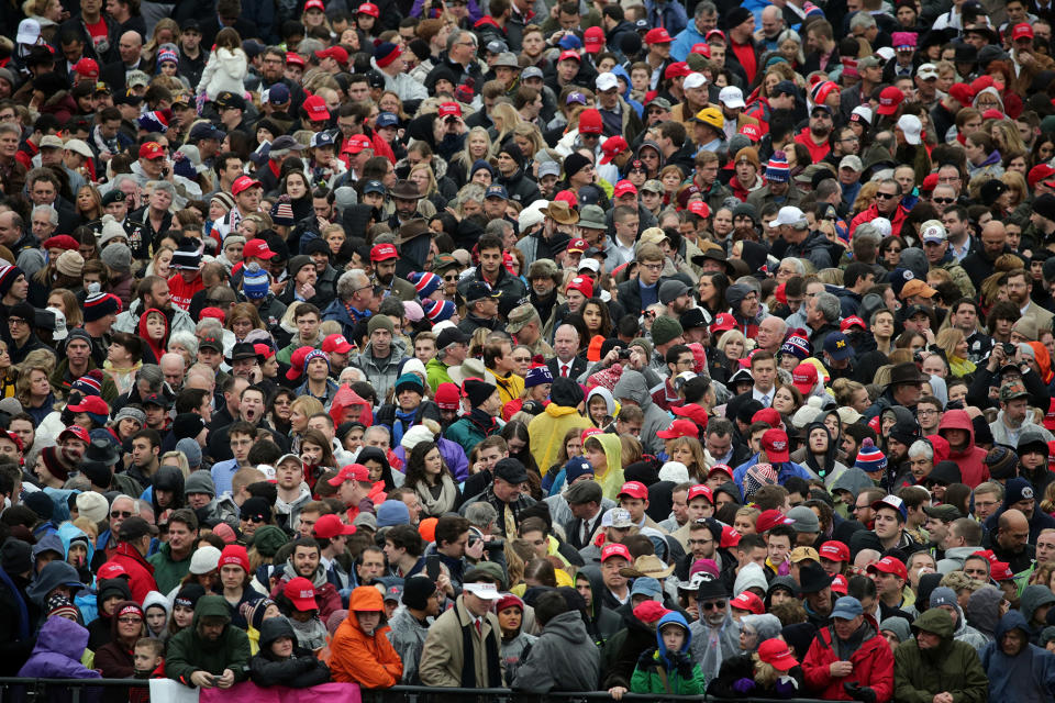 <p>Supporters gather in front of the U.S. Capitol on January 20, 2017 in Washington, DC. (Photo: Chip Somodevilla/Getty Images) </p>