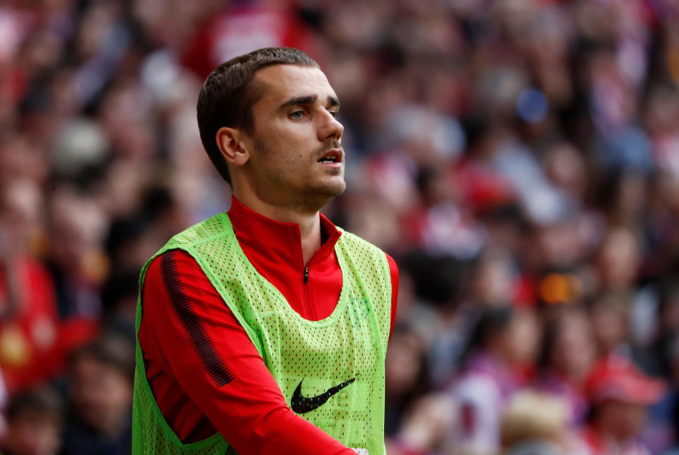 Antoine Griezmann à l’échauffement contre Eibar. Au moment de son entrée, il sera sifflé par les supporters de l’Atlético.