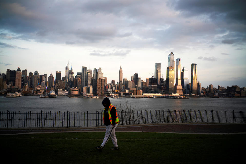 Nueva York es una de las ciudades más afectadas por la pandemia del coronavirus en Estados Unidos. REUTERS/Eduardo Munoz TPX IMAGES OF THE DAY