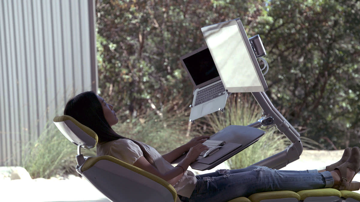 The Altwork Signature Station allows you to lie down while you work. [Photo: Altwork]