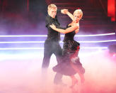 Sean Lowe and Peta Murgatroyd perform on "Dancing With the Stars."