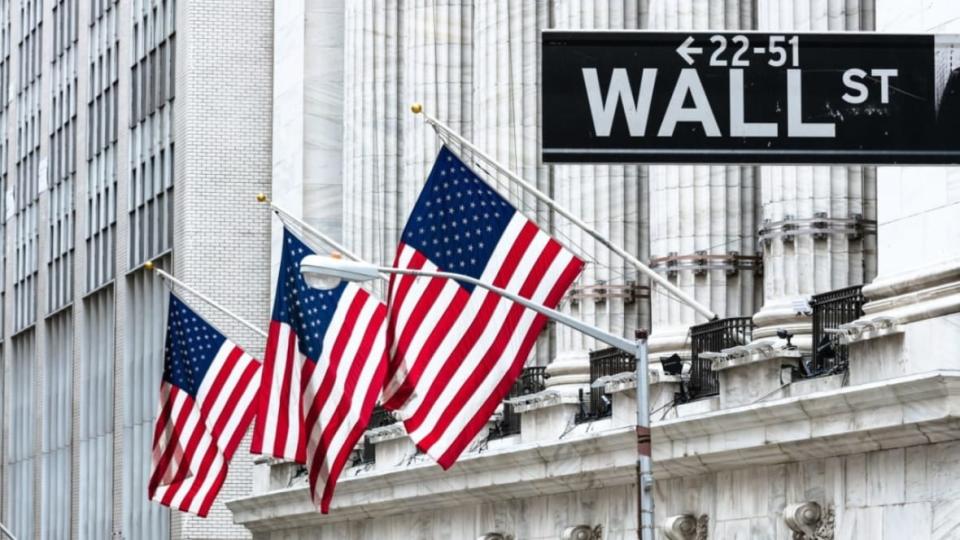 The New York Stock Exchange on Wall Street in New York. No matter how strong the economy is, said one White House official, a default would hurt. (Photo: Getty Images)