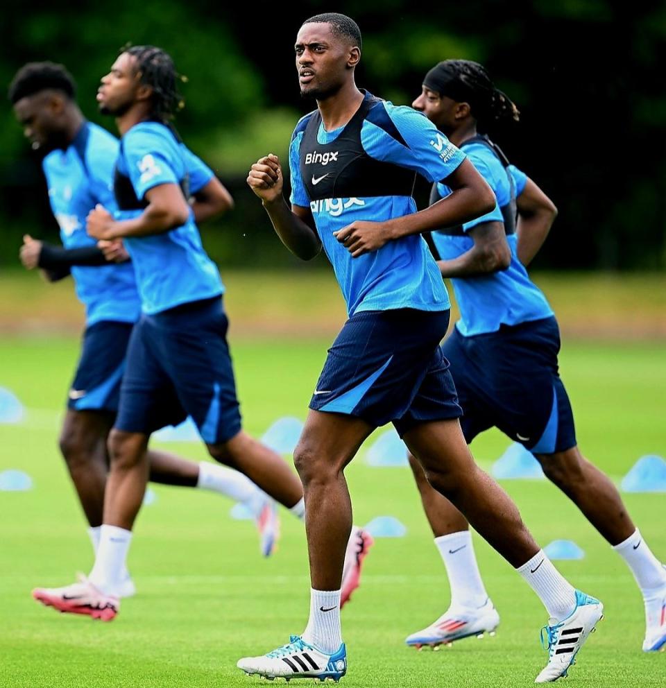 Tosin Adarabioyo in pre-season training with Chelsea.