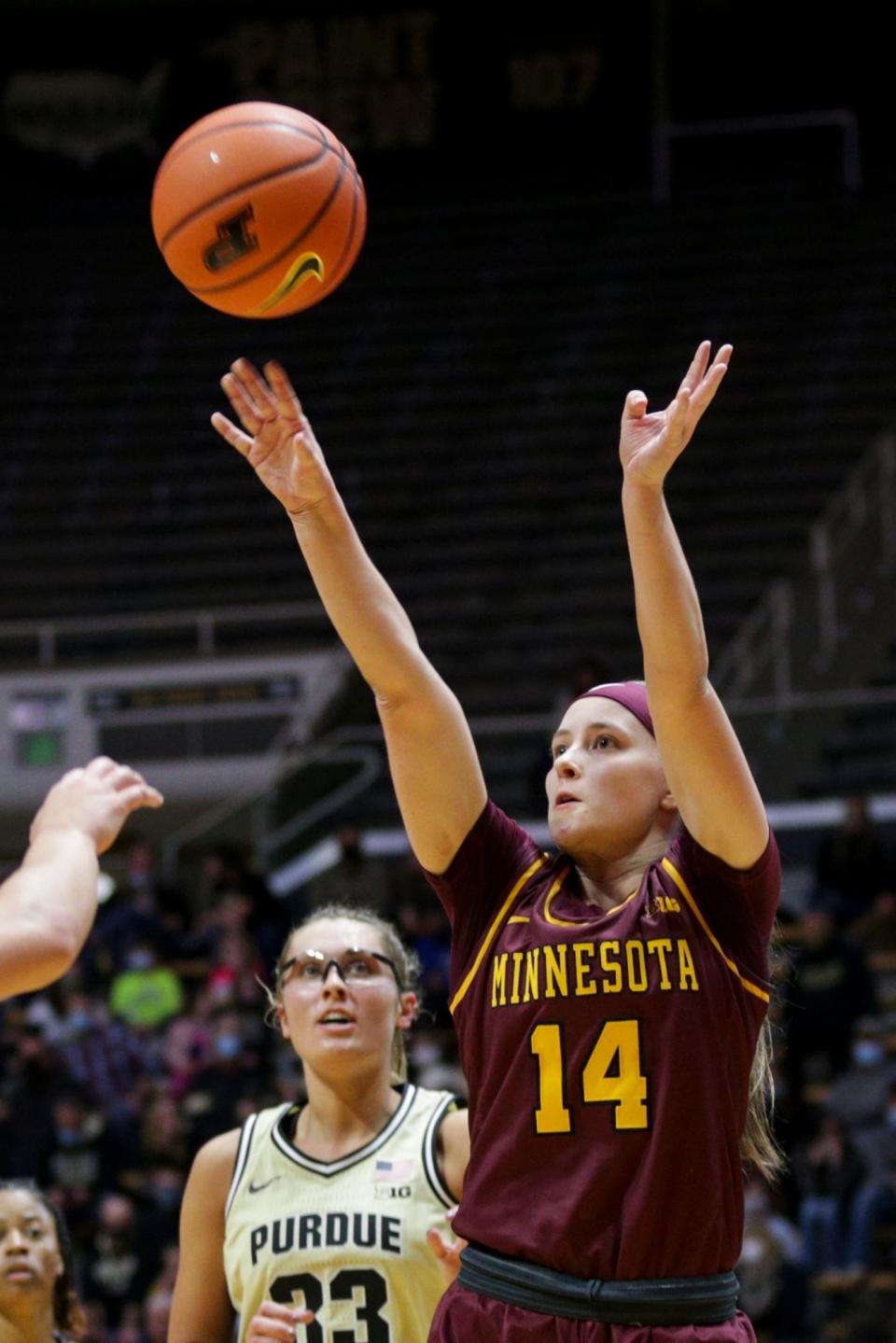 Minnesota guard Sara Scalia (14) goes up for a shot during the second quarter of an NCAA women's basketball game, Thursday, Jan. 27, 2022 at Mackey Arena in West Lafayette.