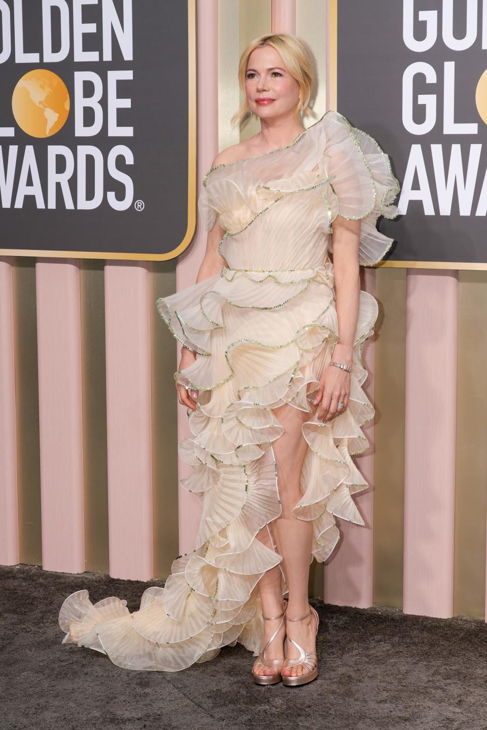 Michelle Williams at the 2023 Golden Globes