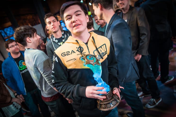 Ostkaka after winning BlizzCon 2015 (Blizzard)