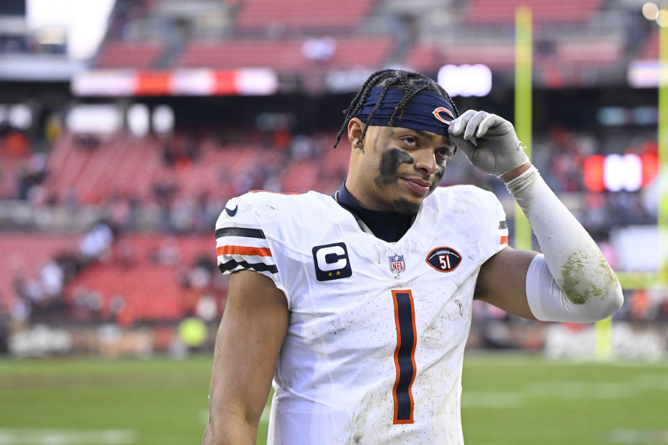 If Justin FIelds is available on the trade block, the Atlanta Falcons should pick up the phone. (AP Photo/David Richard)