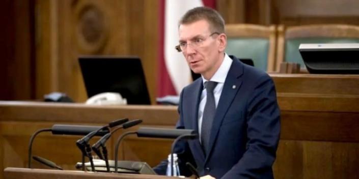 The head of the Foreign Ministry of Latvia, Edgar Rinkevich, said that no visas will be issued to Russians
