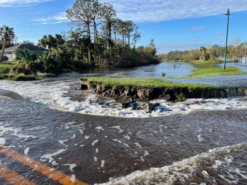 Hurricane Ian damage and recovery in North Port, Florida